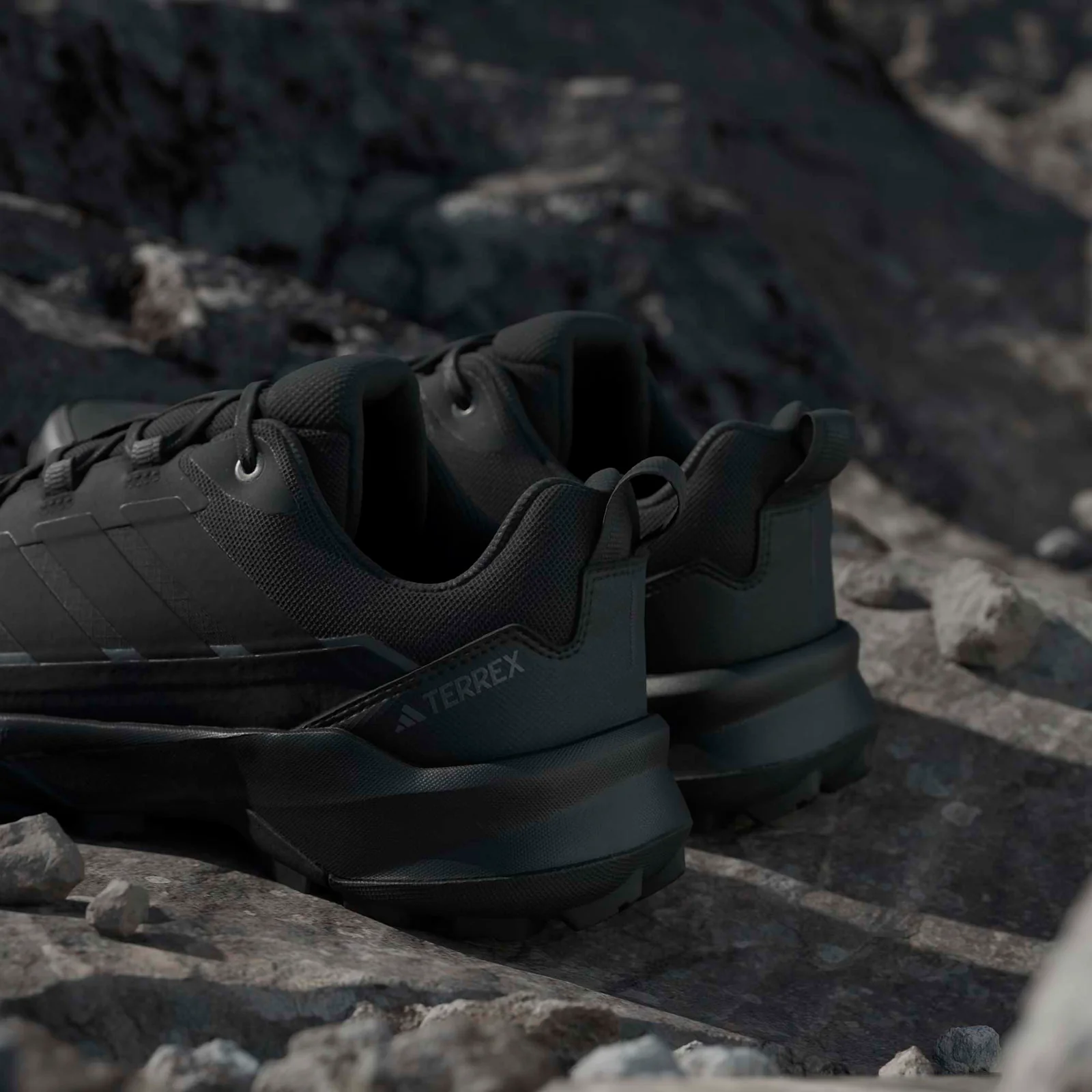 adidas Terrex Skychaser AX5 GORE-TEX Mens Hiking Shoes - Image 14