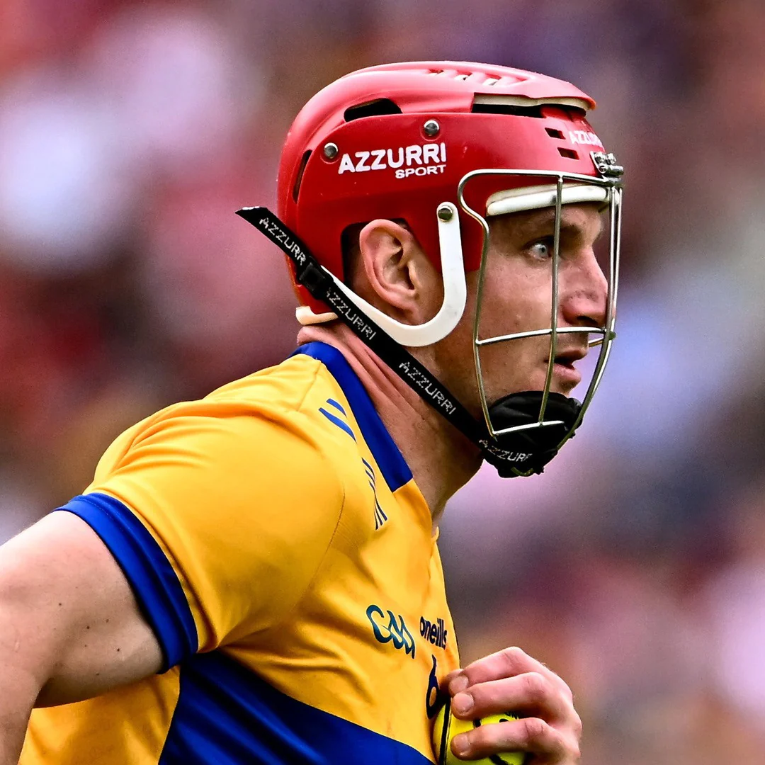Azzurri HXM Hurling / Camogie Helmet - Red - Image 7