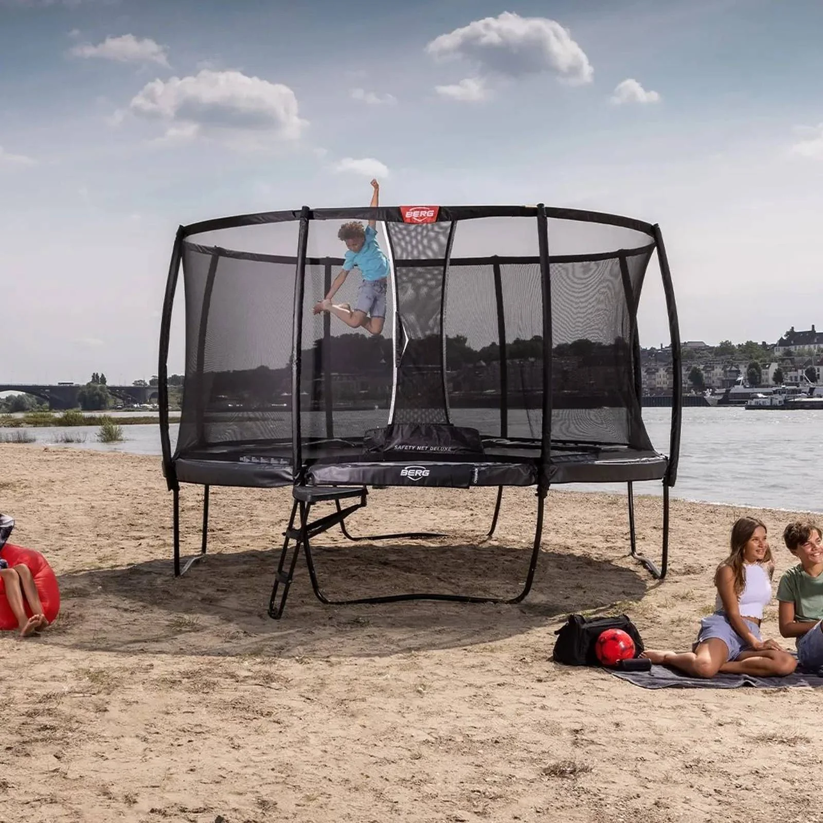 BERG Champion Regular 380 Trampoline Grey + Safety Net Deluxe - Image 2