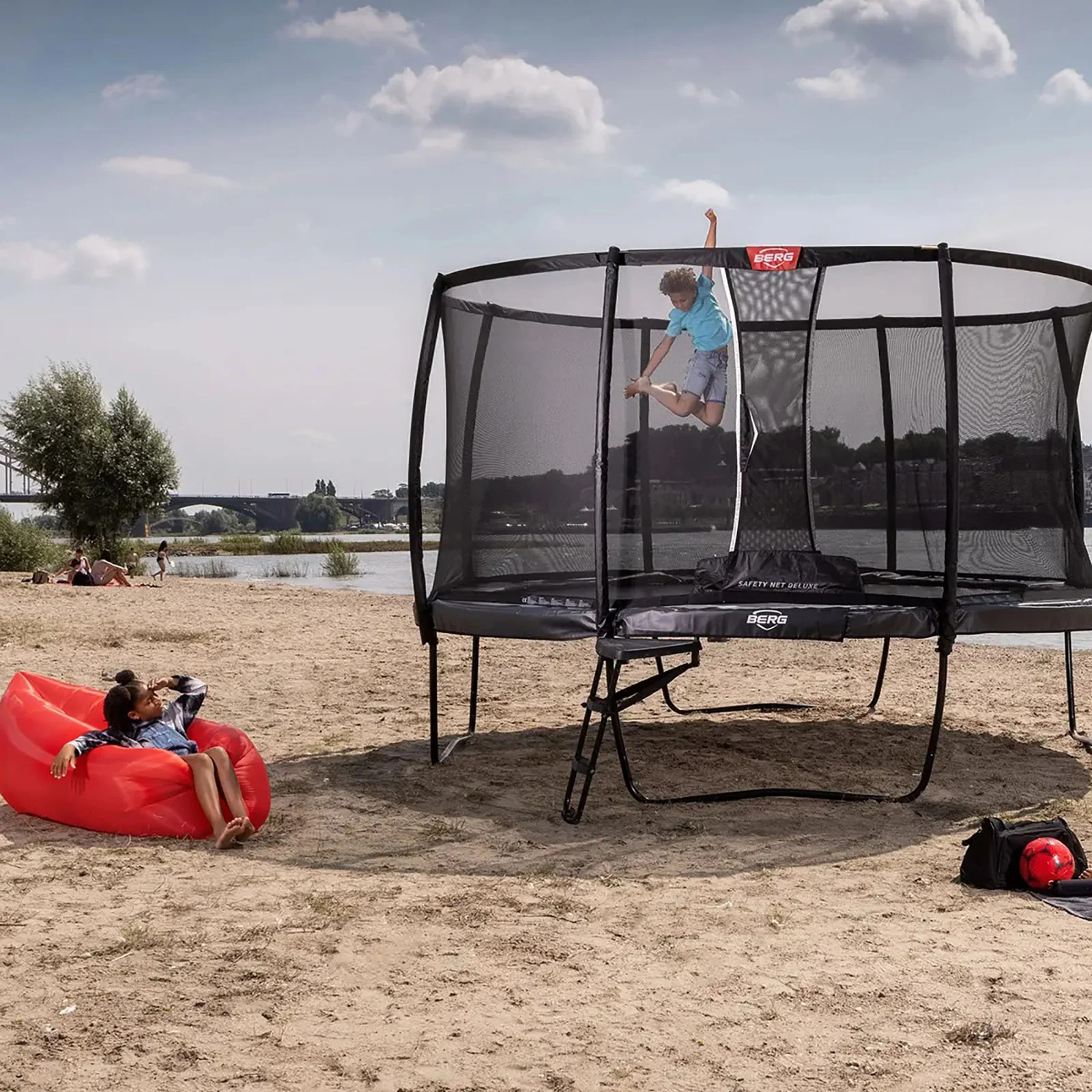 BERG Elite Regular 380 Trampoline Grey + Safety Net Deluxe - Image 2