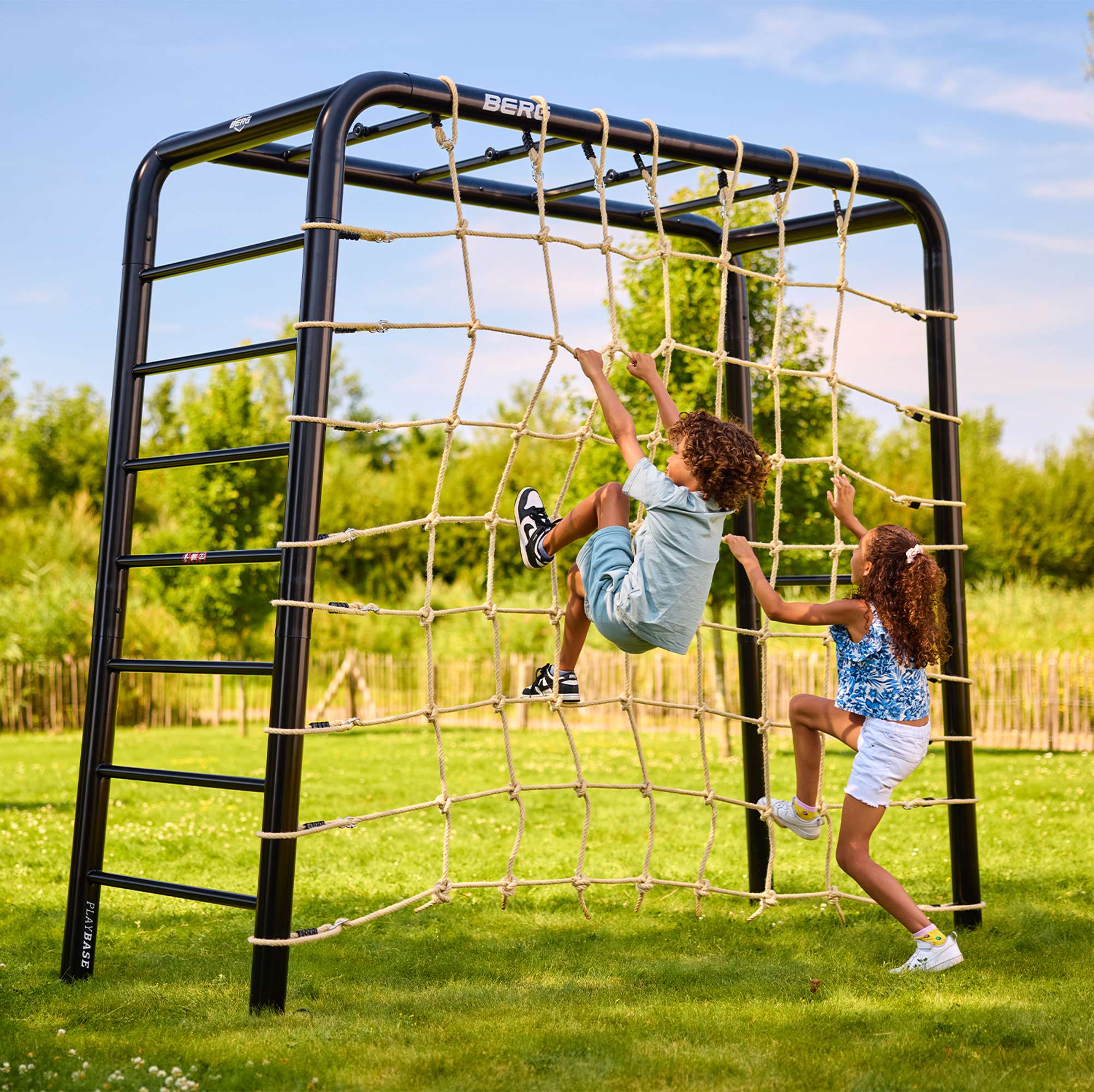 BERG PlayBase Medium + Swing Set - Image 8