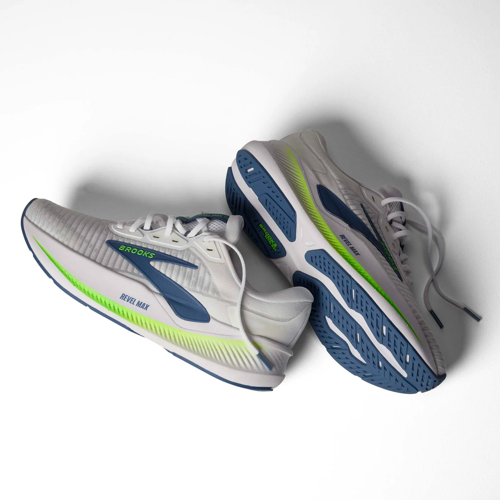 Brooks Revel Max Mens Road Running Shoes - Image 2