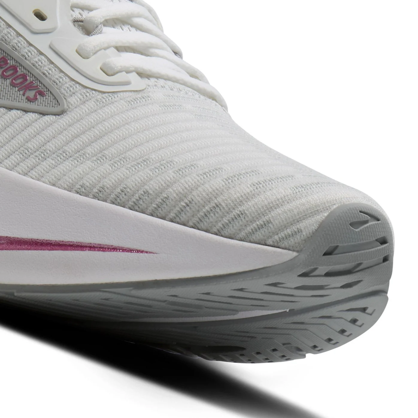 Brooks Womens Revel Max Running Shoes White - Image 5
