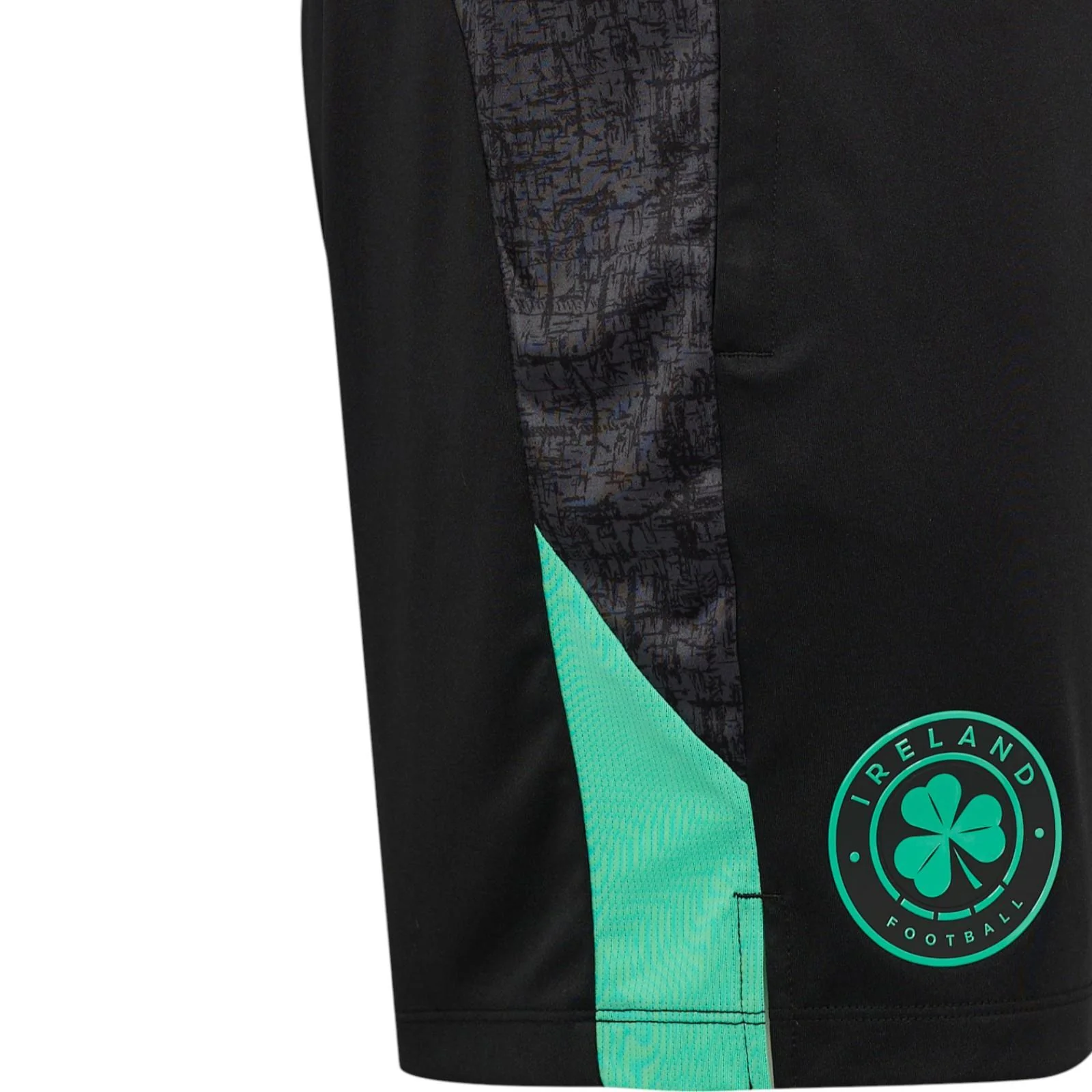 Castore FAI Ireland Football 2025/26 Kids Training Short - Image 3