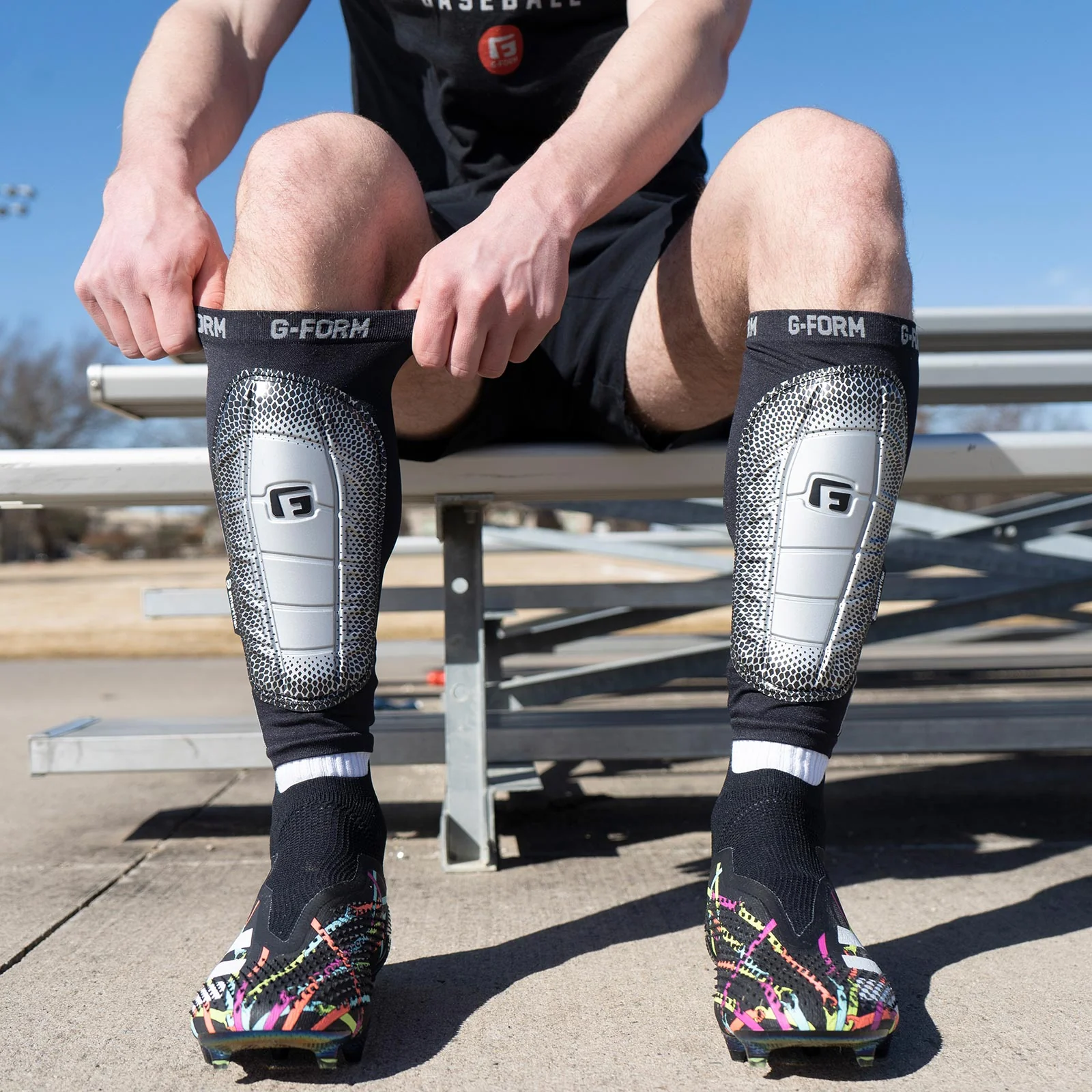 G Form Pro S Elite 2 Shin Guards - Image 5