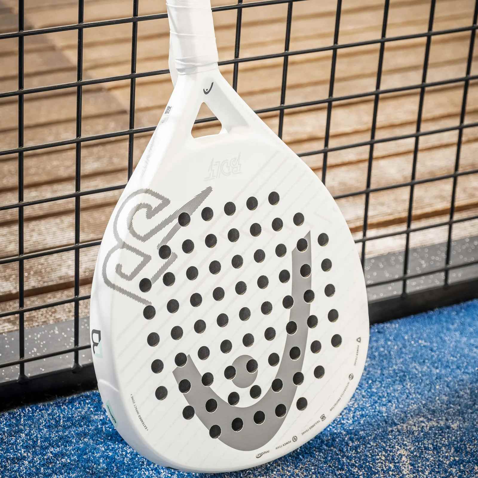 Head Bolt Teardrop-Shaped Intermediate-Level Padel Racket - Image 3