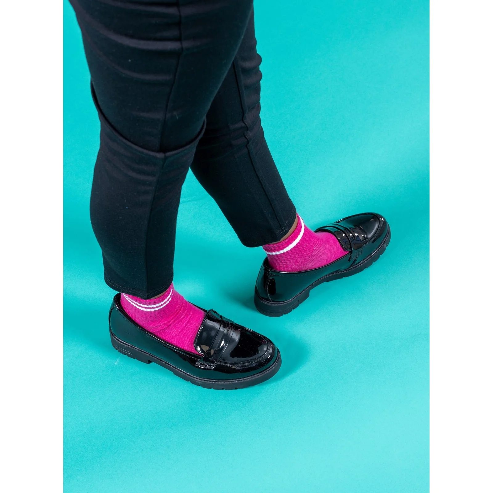 Hush Puppies Girls Hazel Patent SNR Shoe Black - Image 5