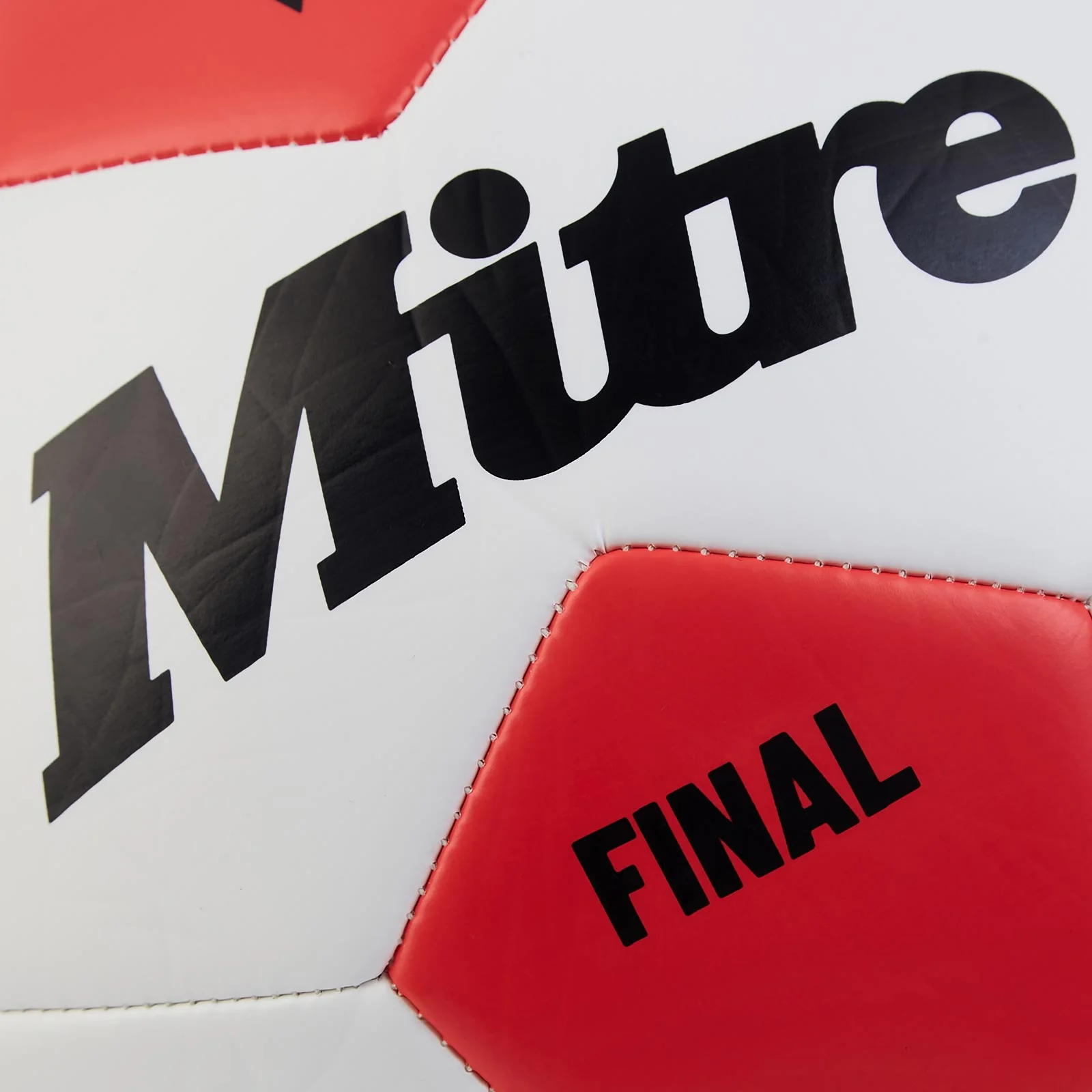 Mitre Final 24 Football - 10 Pack - Image 5
