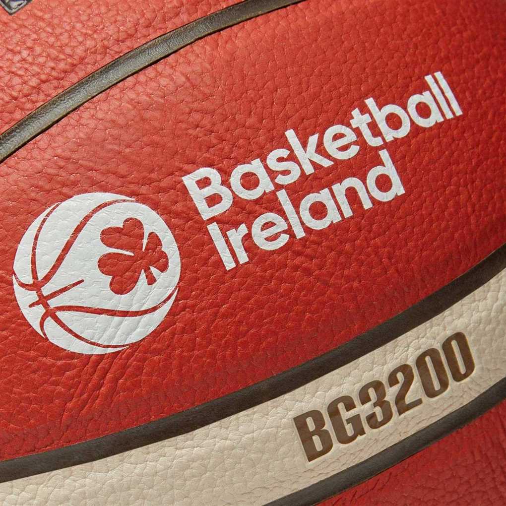 Molten Basketball Ireland Outdoor Basketball Size 7 - 10 Pack - Image 4