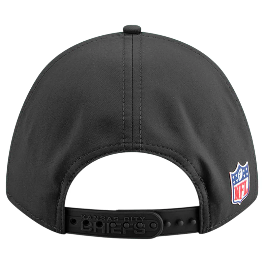 New Era NFL Sideline 2025 Chiefs 9Forty Adjustable Cap - Image 3