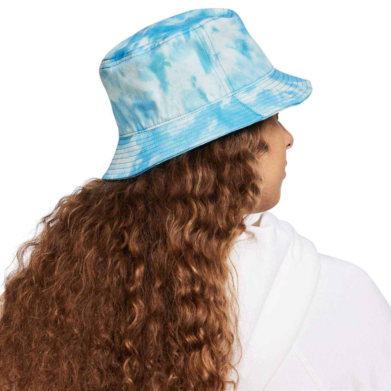 Nike Apex Bucket Hat - Image 2