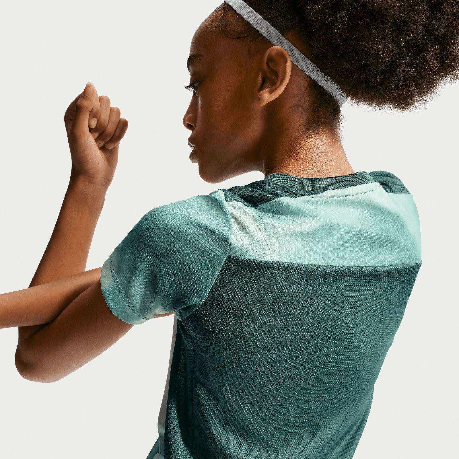 Nike Academy+ Kids Dri-FIT Short-Sleeve Soccer Top - Image 4
