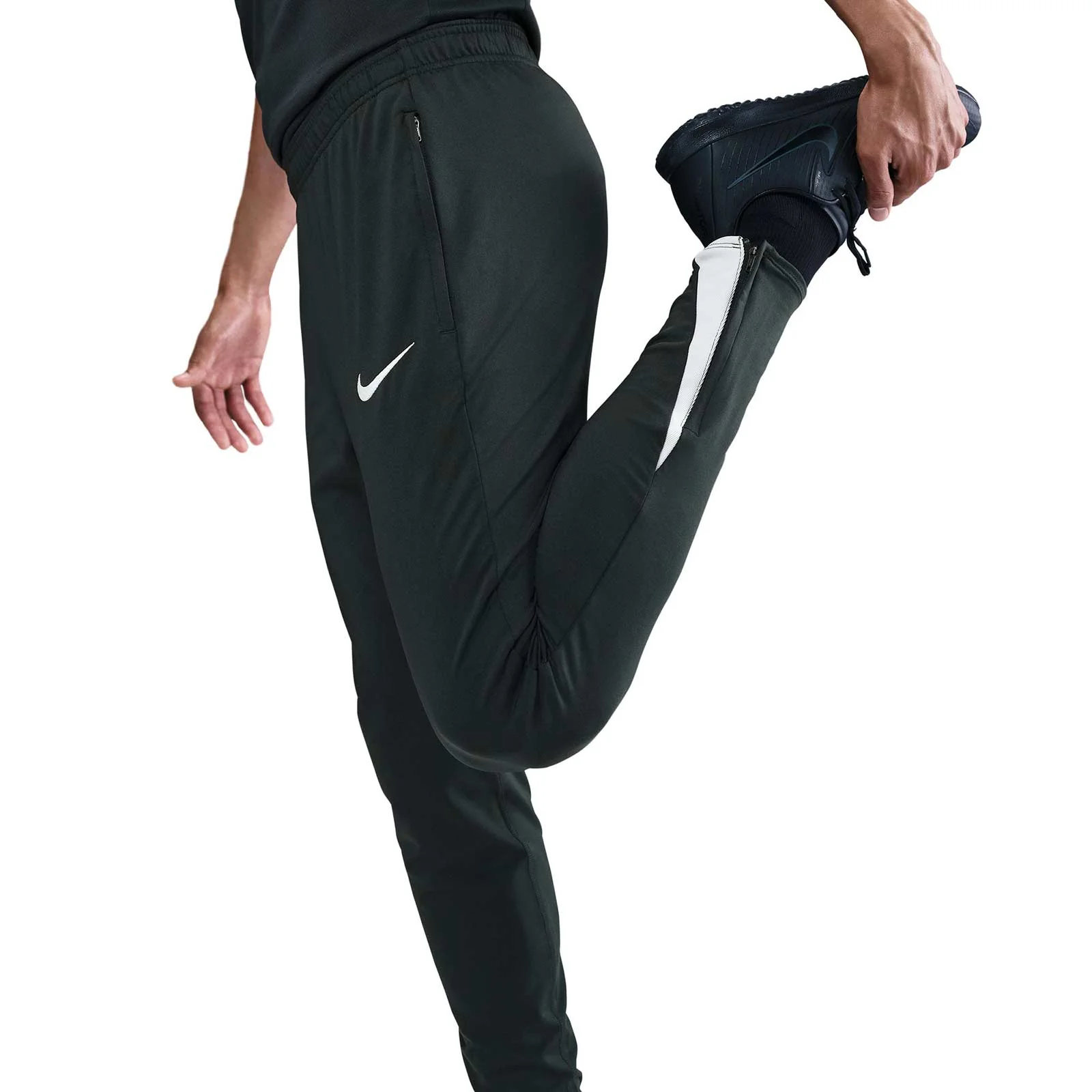 Nike Chelsea FC 2025 / 26 Mens Strike Drill Pant - Image 4