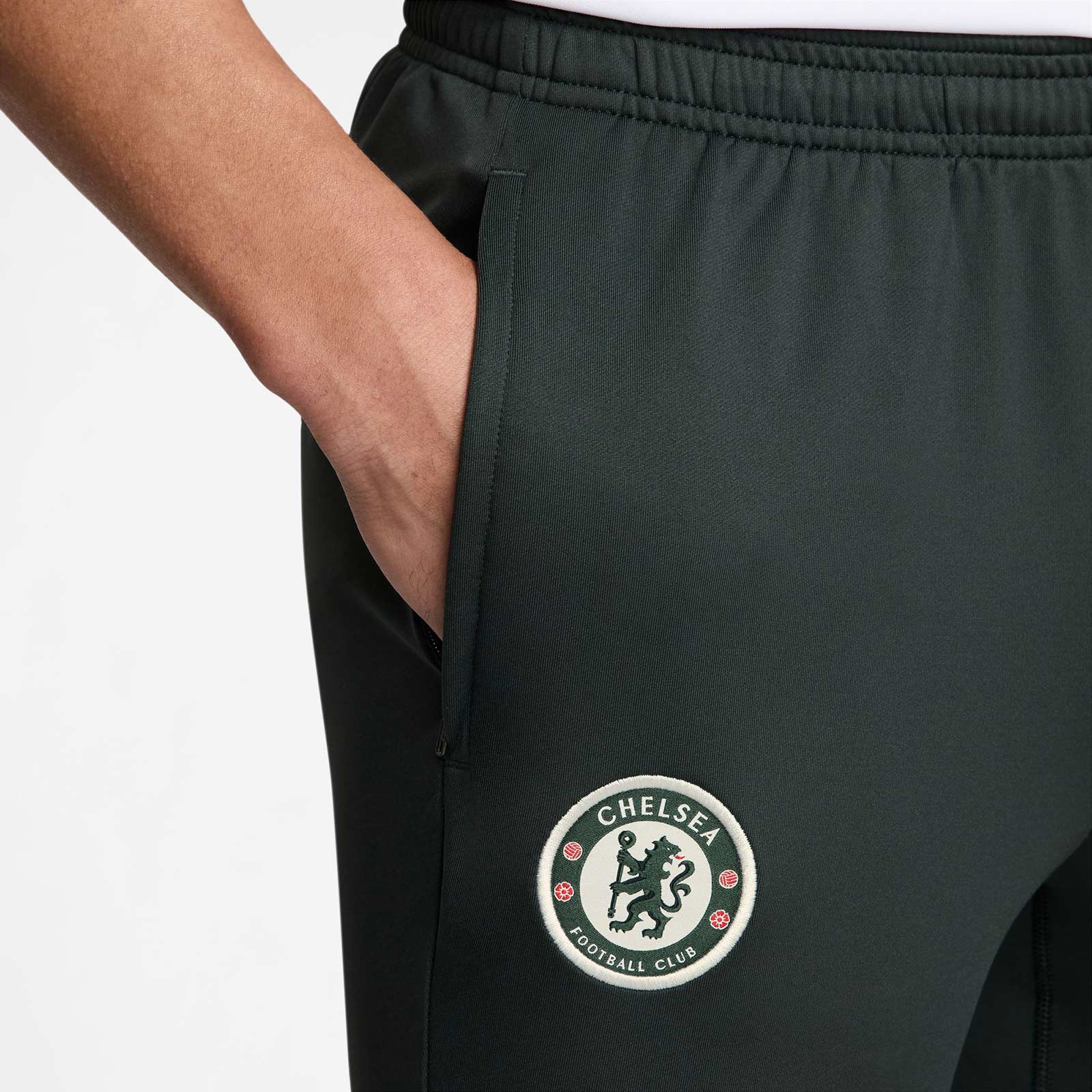 Nike Chelsea FC 2025 / 26 Mens Strike Drill Pant - Image 5