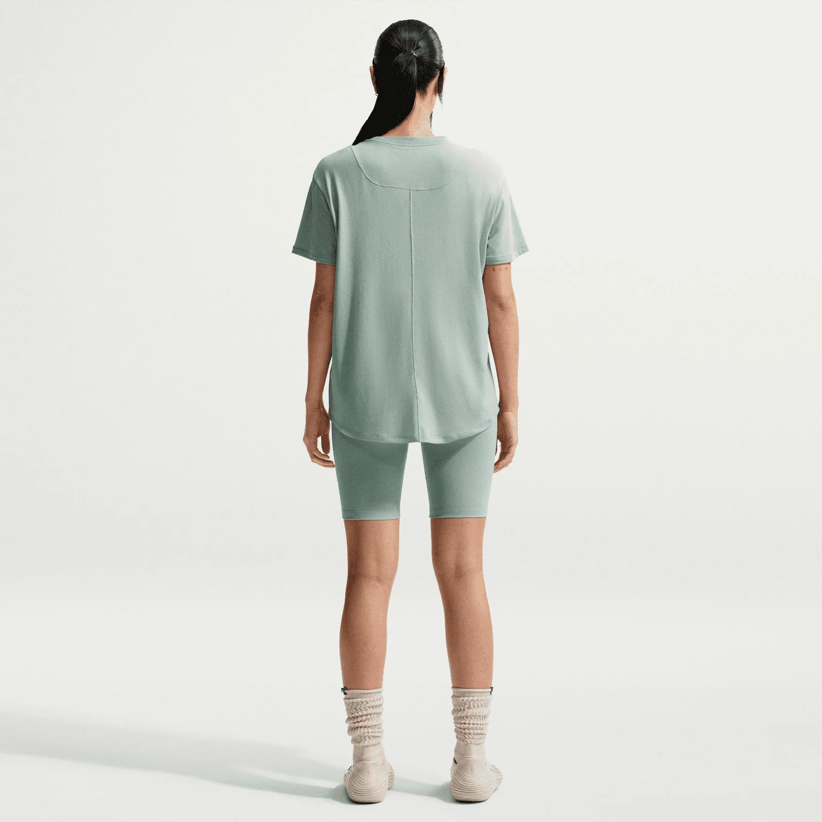 Nike One Womens High-Waisted 8" Biker Shorts - Image 6