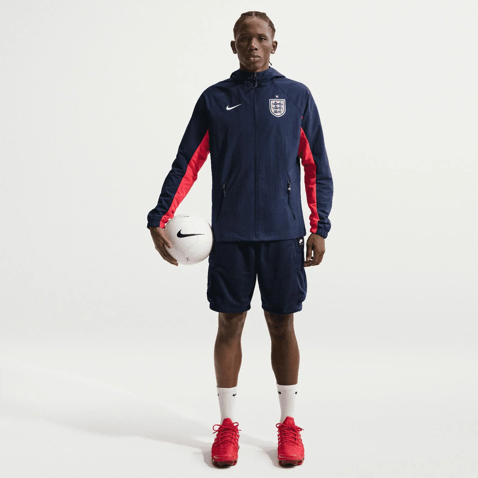 Nike Mens England World Cup 2026 AWF Soccer Woven Jacket - Image 7