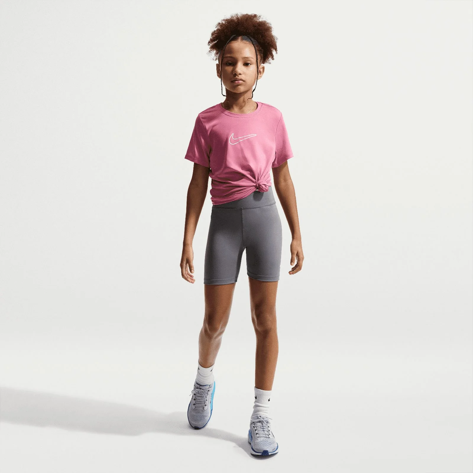 Nike One Fitted Kids Dri-FIT Short-Sleeve Top - Image 6