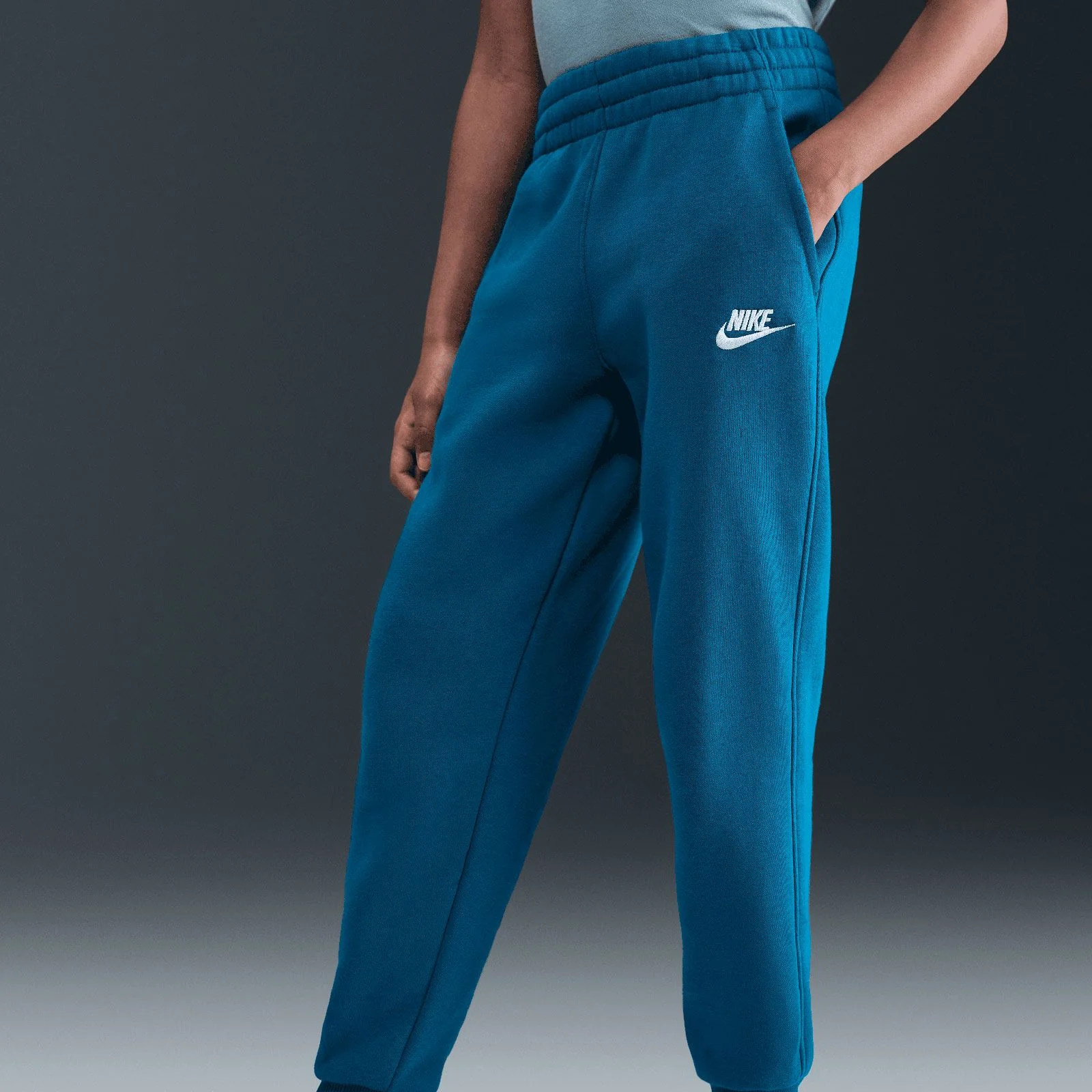 Nike Sportswear Club Fleece Kids Hooded Tracksuit - Image 6