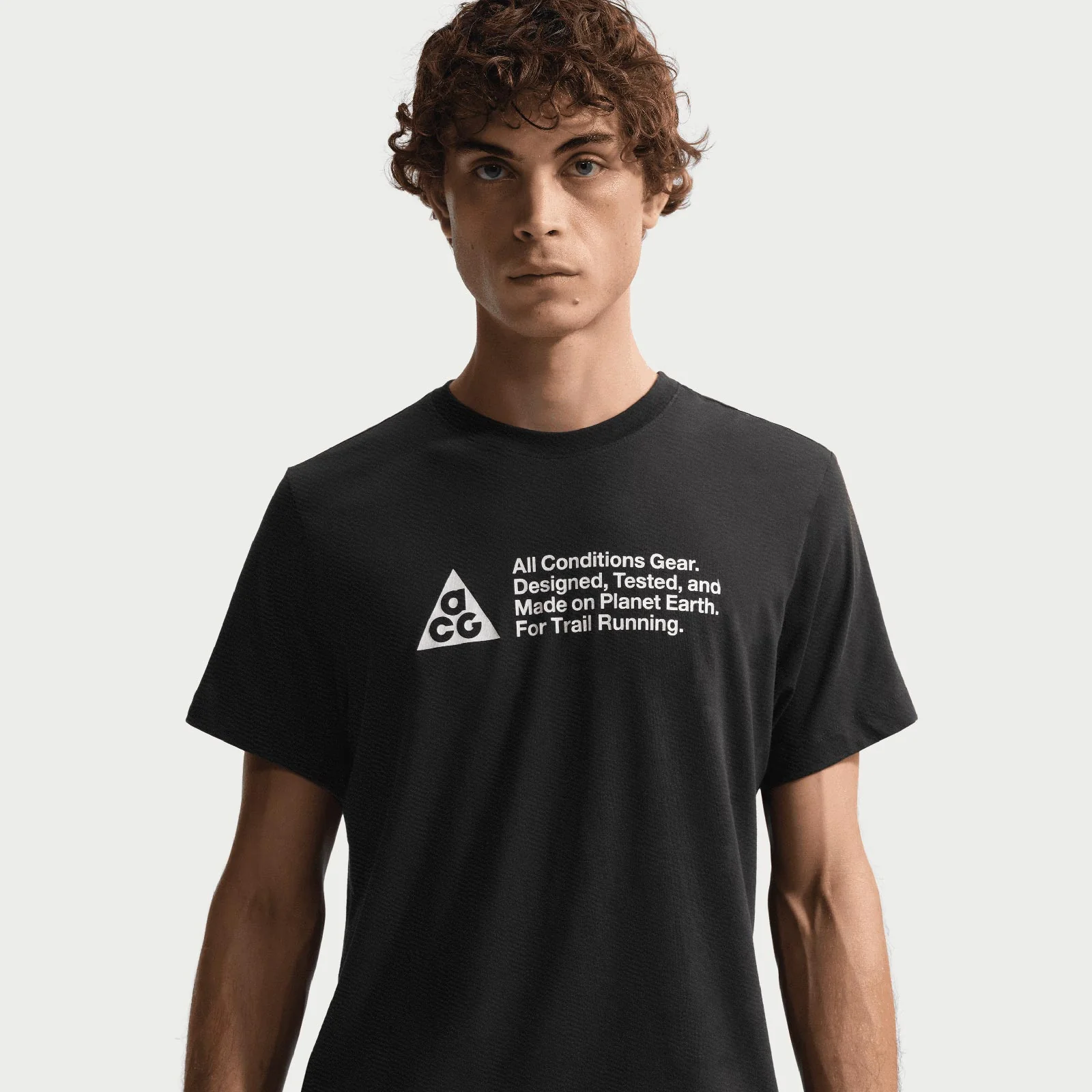 Nike ACG Mens Dri-FIT Trail T-Shirt - Image 3