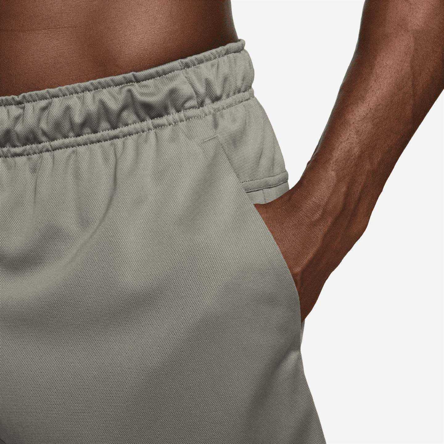 Nike Dr-FIT Totality Mens 7" Training Shorts - Image 5