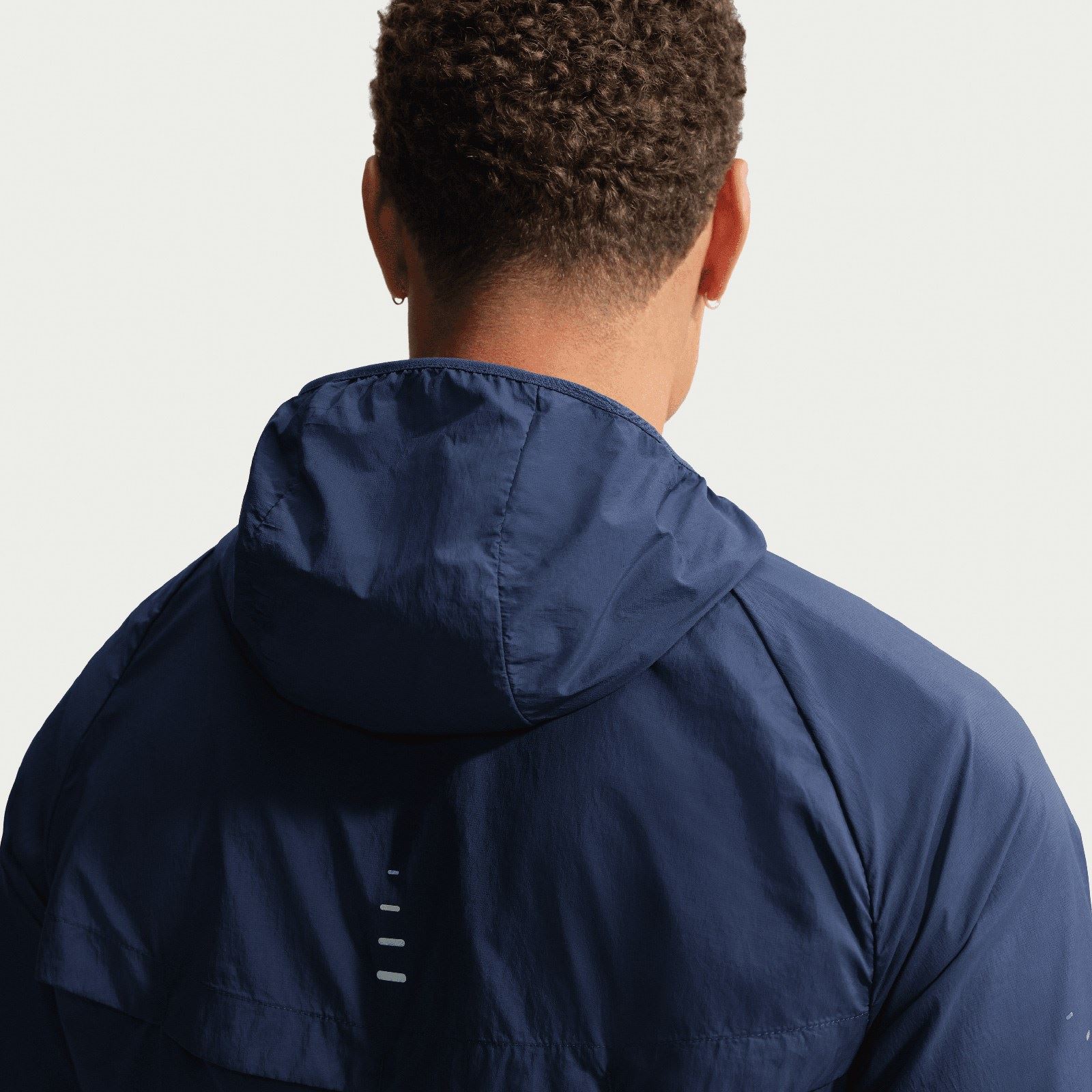 Nike Stride Mens Repel UV Running Jacket - Image 4