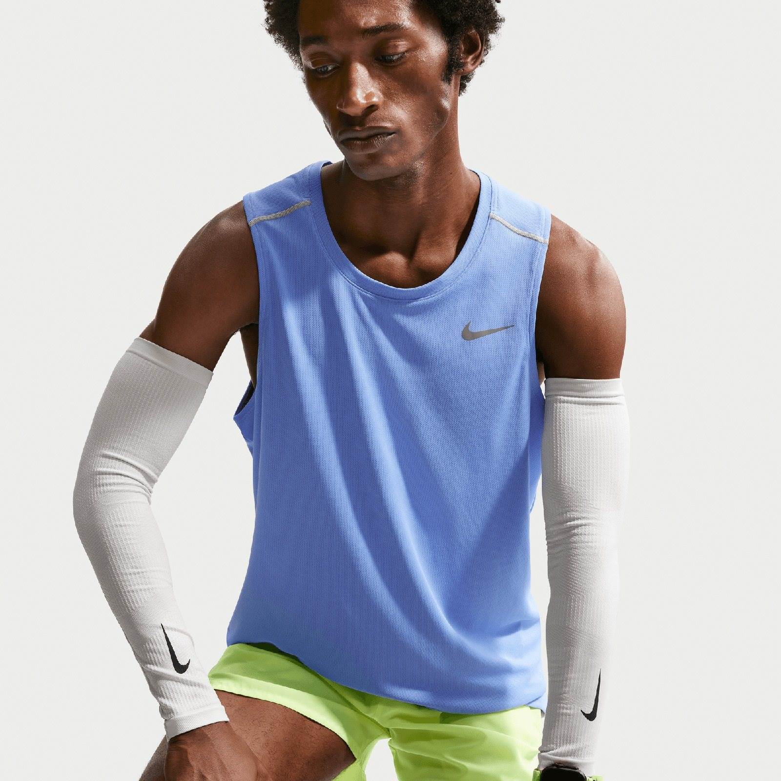 Nike Miler Mens Dri-FIT Running Tank - Image 5