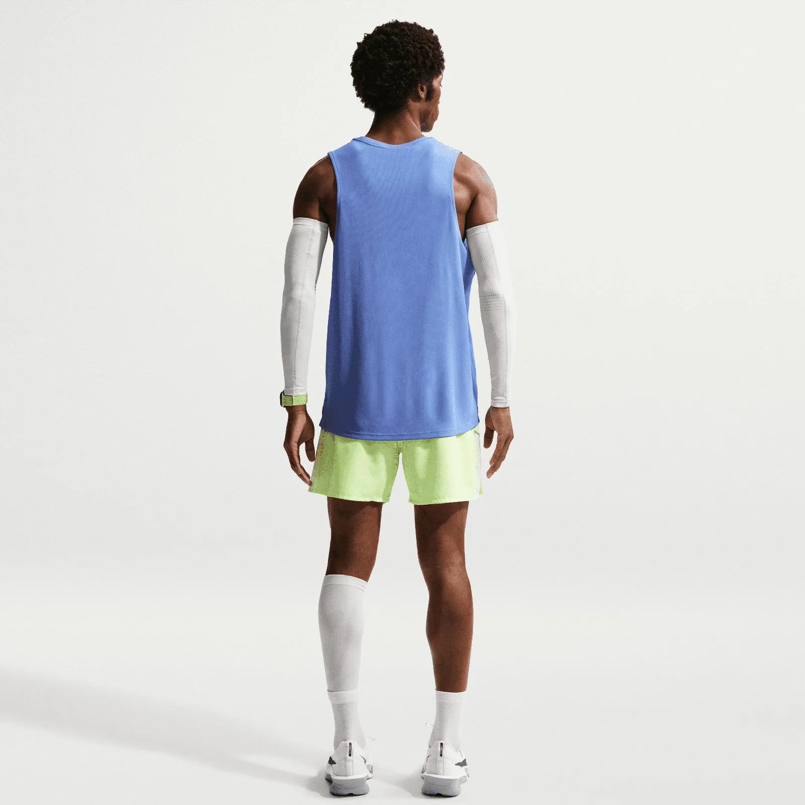 Nike Miler Mens Dri-FIT Running Tank - Image 8