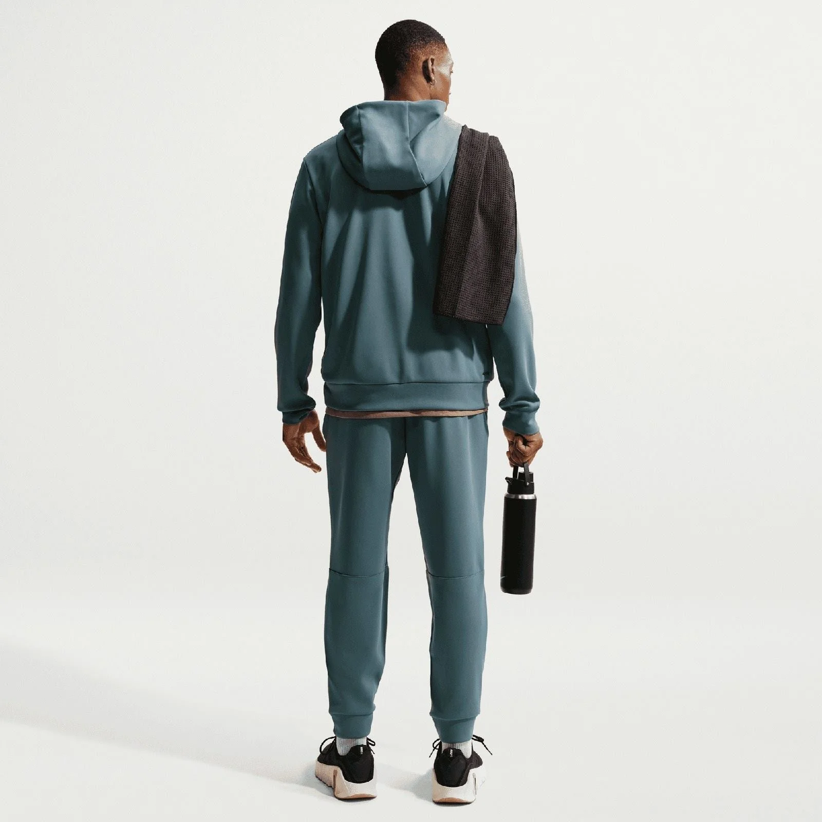 Nike Hyverse Mens Dri-FIT UV Fleece Training Jogger Pants - Image 8