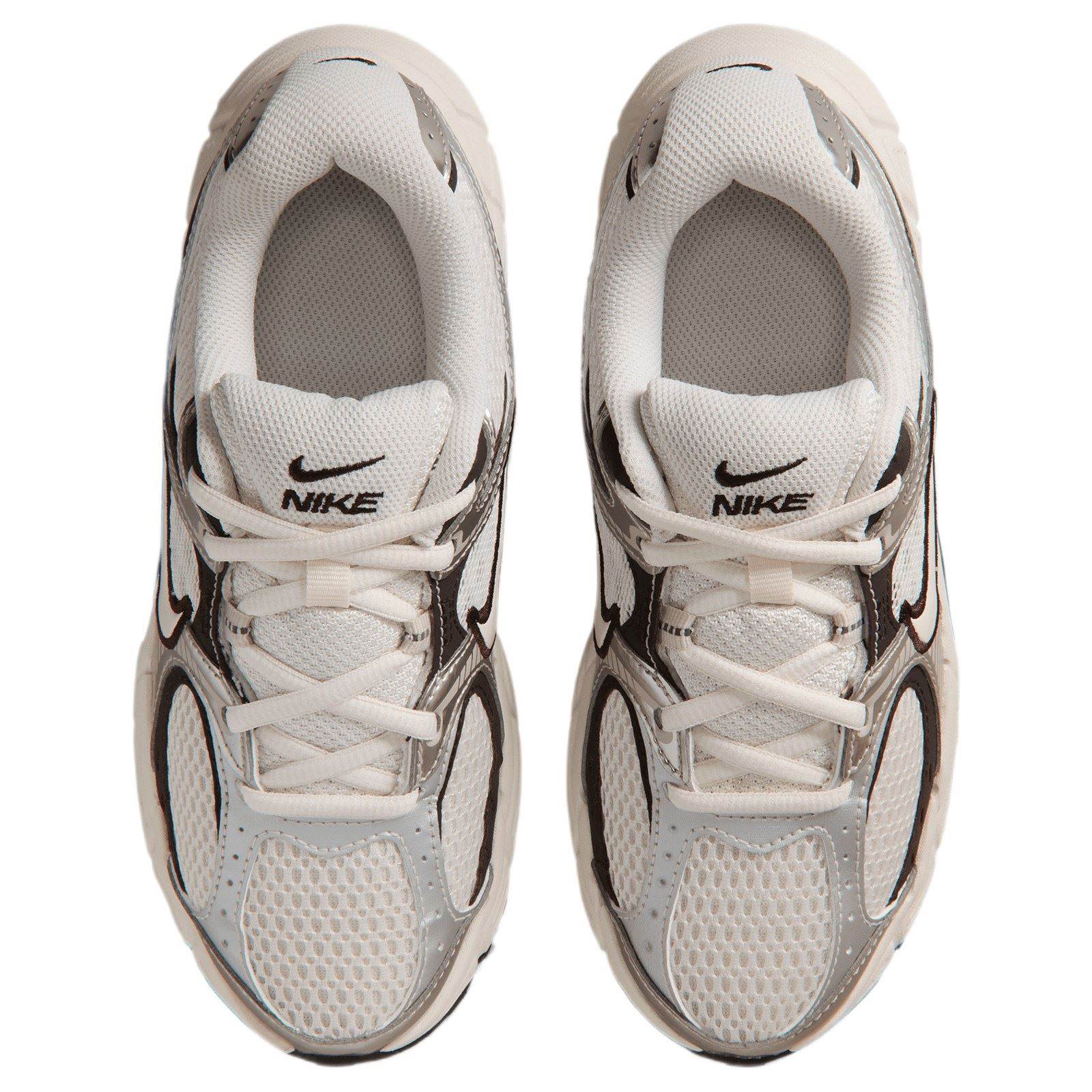 Nike V5 RNR Kids Shoes - Image 3
