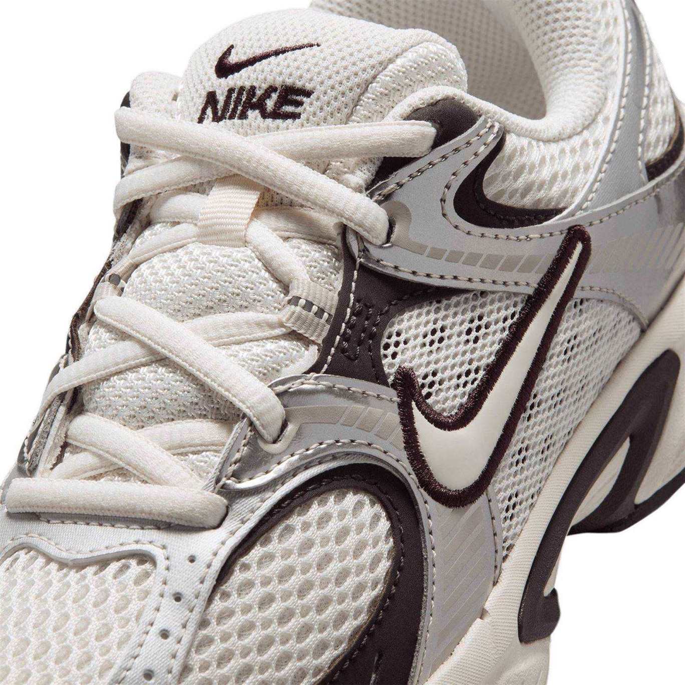 Nike V5 RNR Kids Shoes - Image 5