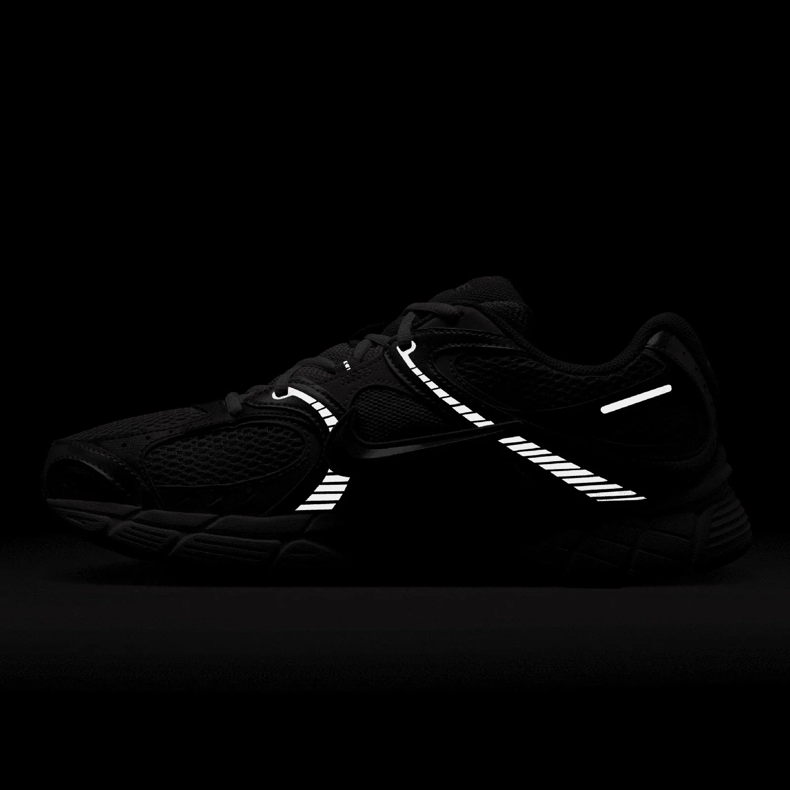 Nike V5 RNR Mens Shoes - Image 9