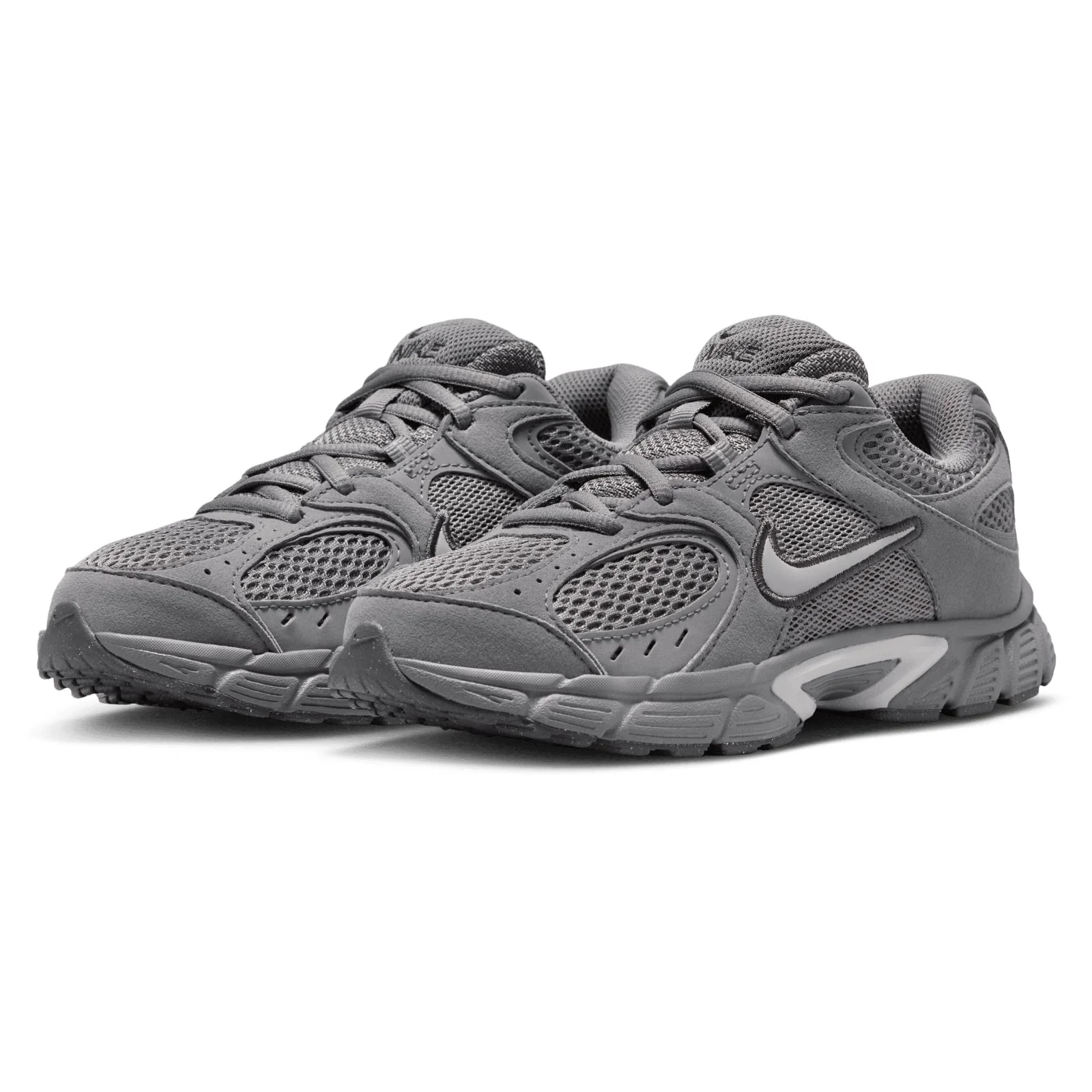 Nike V5 Runner Suede Kids Shoes - Image 8