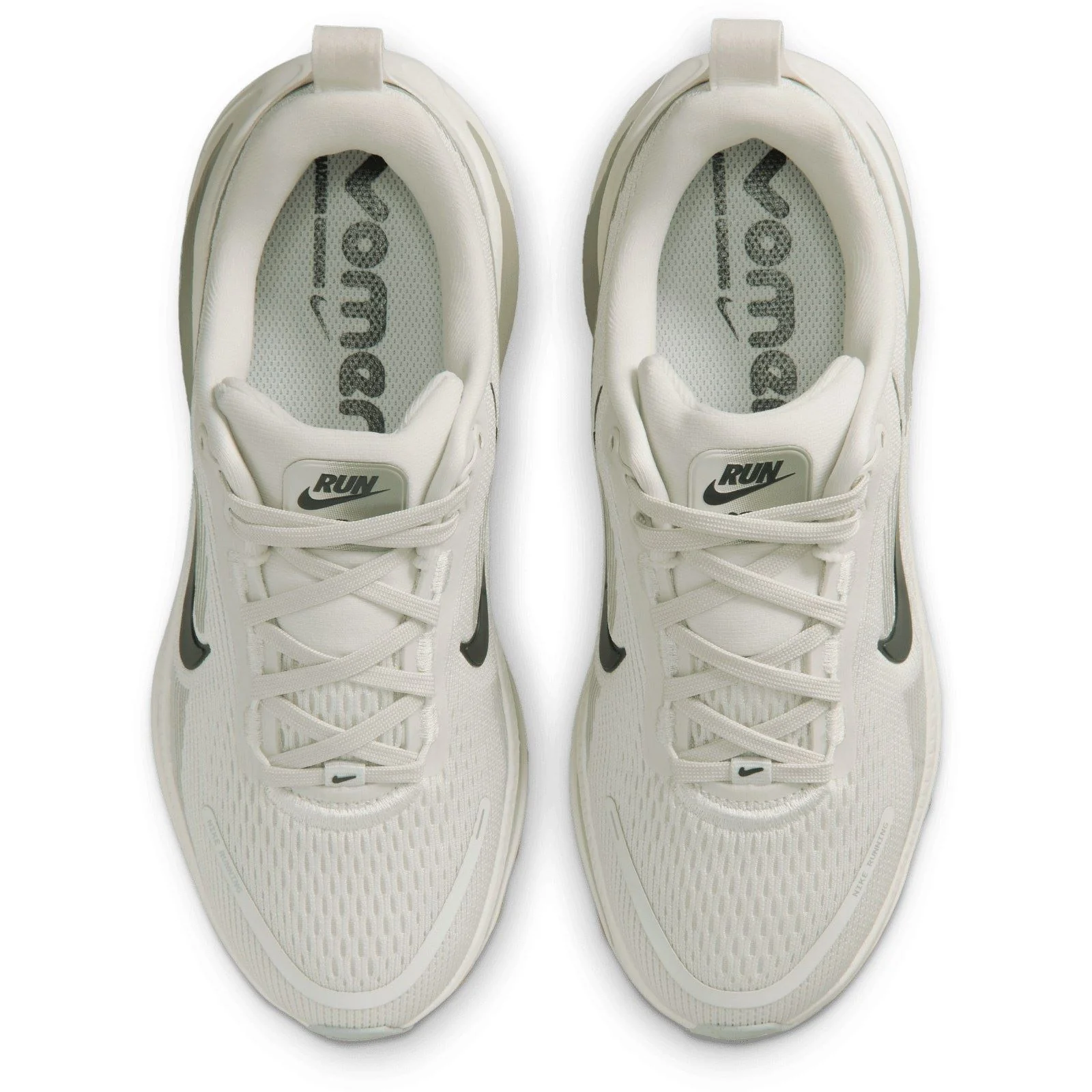 Nike Vomero 18 Kids Road Running Shoes - Image 3