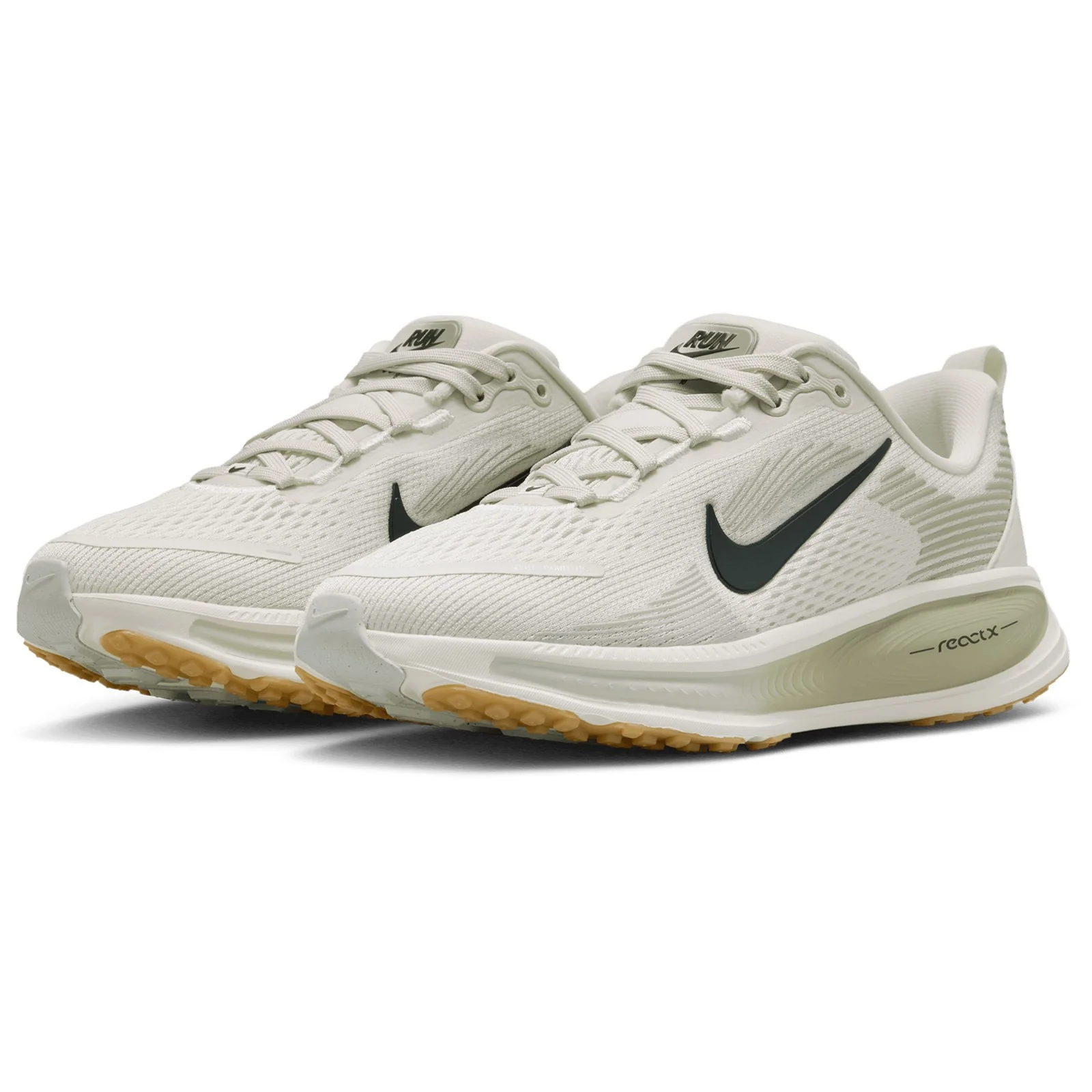 Nike Vomero 18 Kids Road Running Shoes - Image 8
