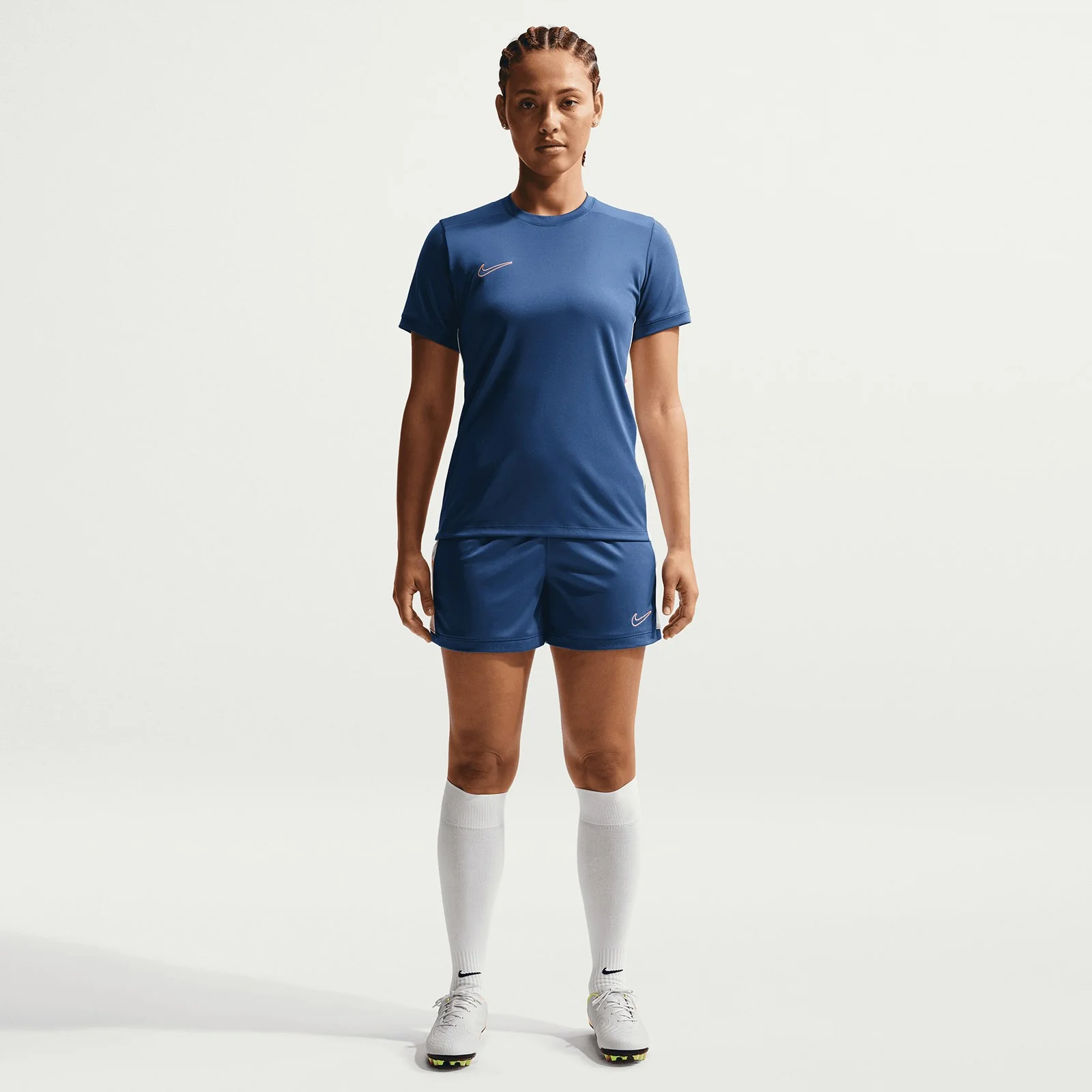 Nike Academy Womens Dri-FIT 4" Soccer Shorts - Image 5