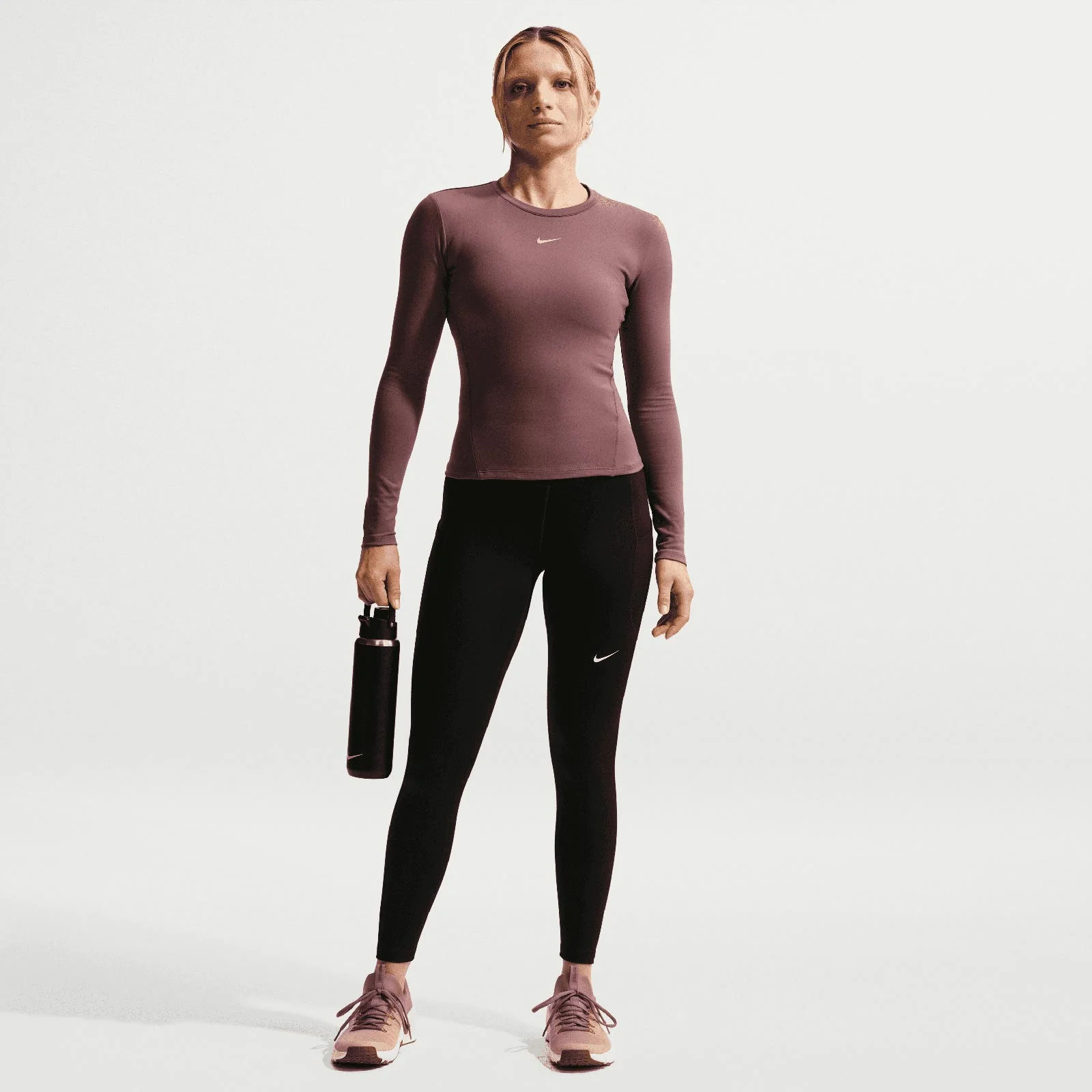 Nike One Fitted Womens Dri-FIT Long-Sleeve Top - Image 6