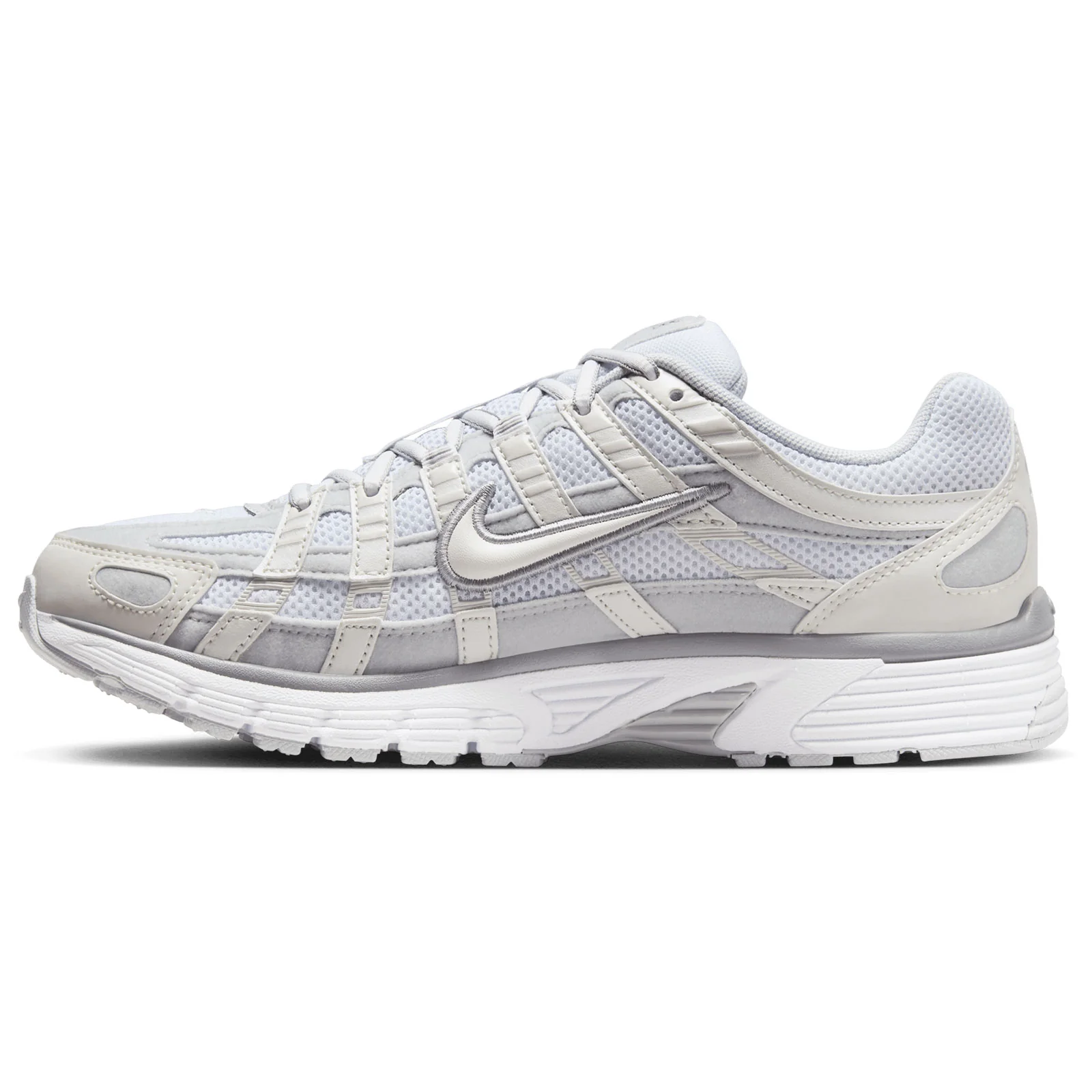 Nike P-6000 Womens Shoes - Image 2