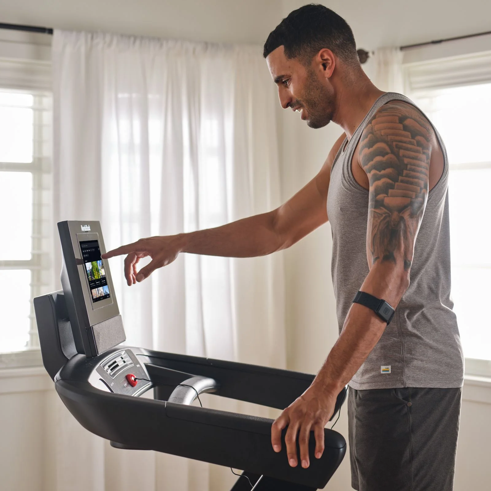 NordicTrack T Series 10 Foldable Treadmill - Image 6