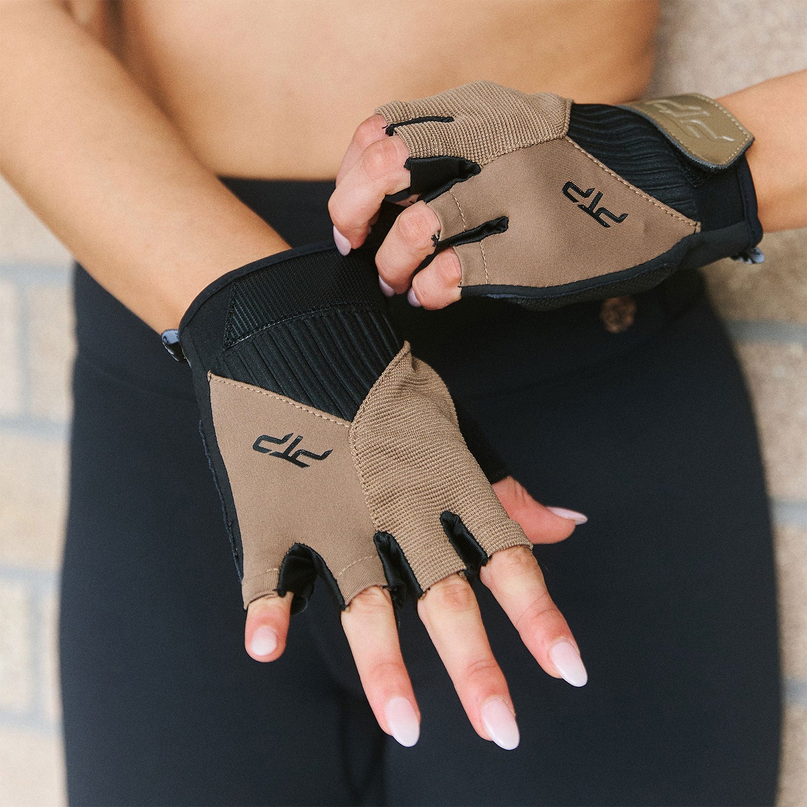 PTP Low Impact Fitness Gloves Luxe - Image 3