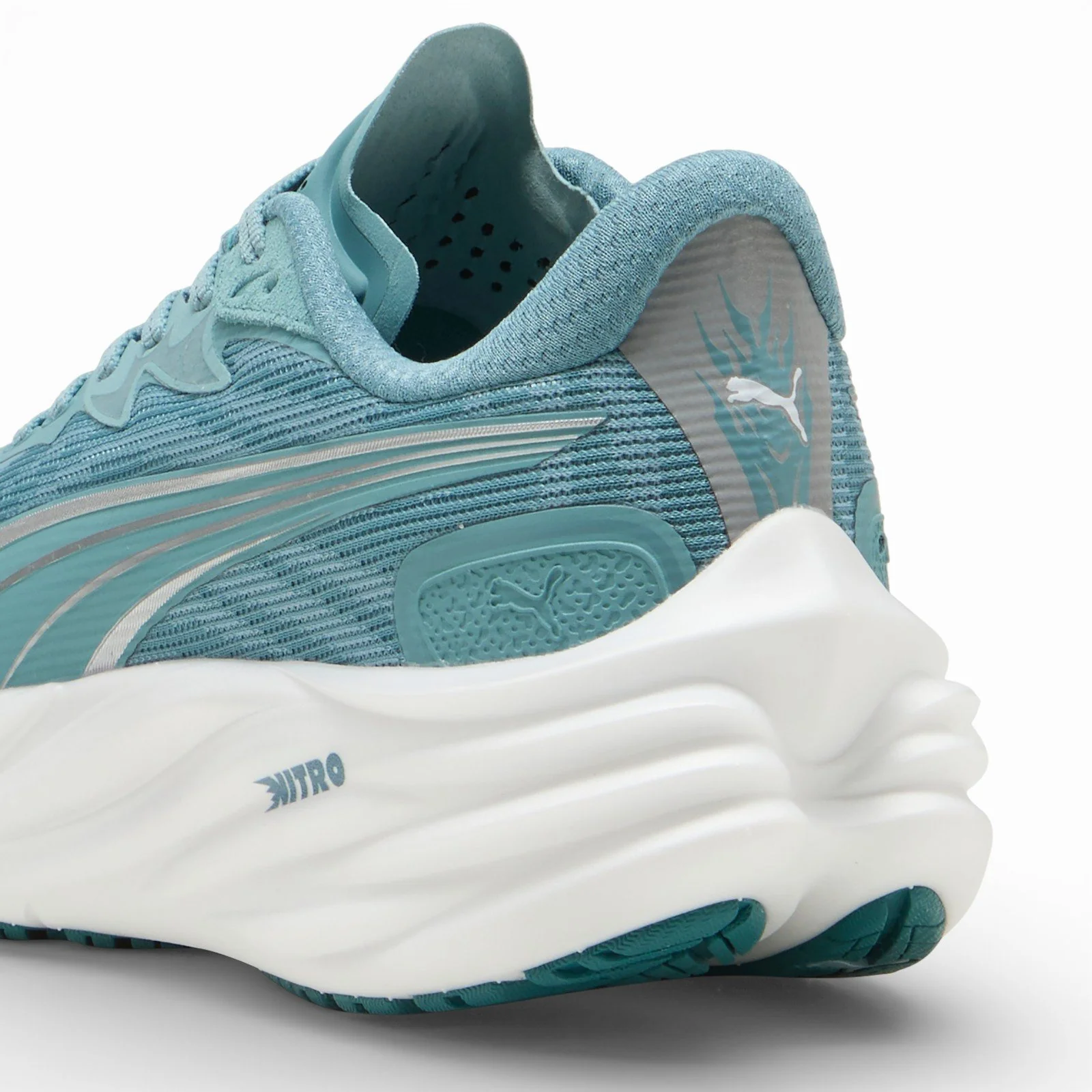 Puma Velocity Nitro™ 4 Regular-Fit Mens Running Shoes - Image 4