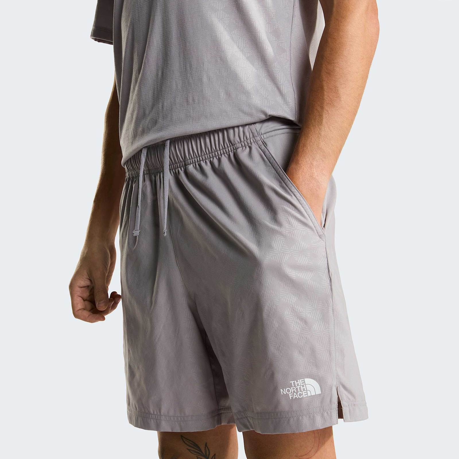 The North Face 24/7 Pentadome Embossed Mens 7" Shorts - Image 4