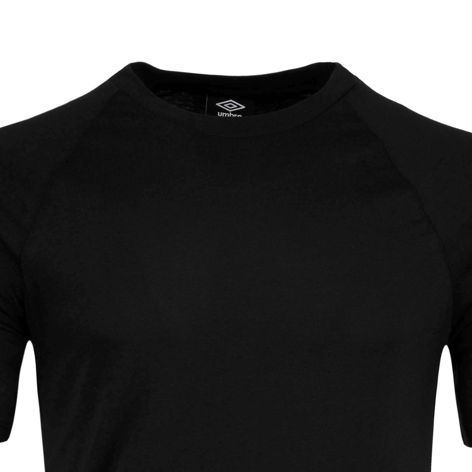 Umbro Relaxed Mens Short Sleeve Training T-Shirt - Black - Image 3