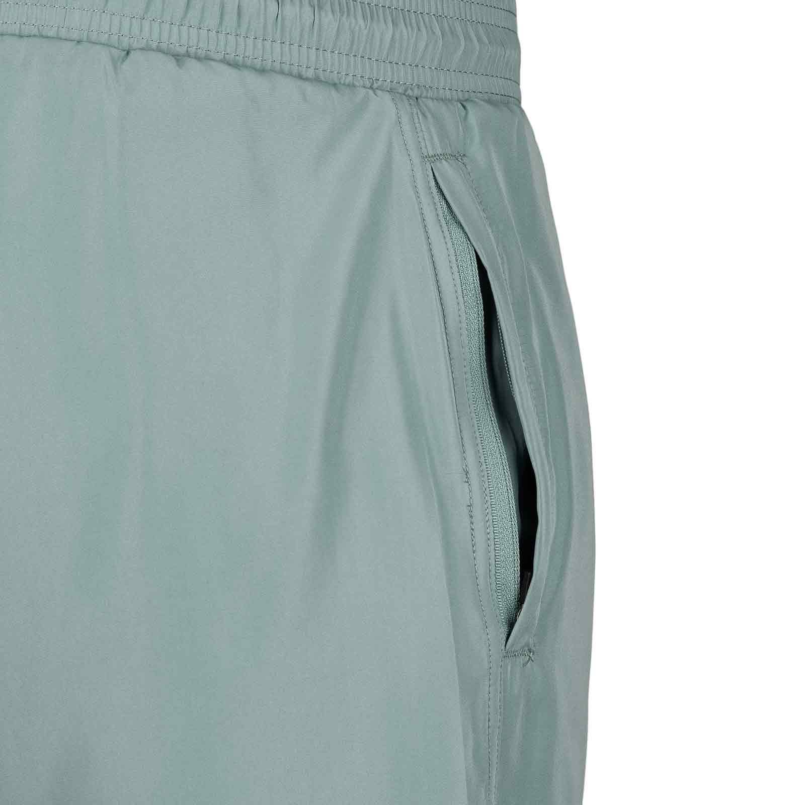 Umbro Football Mens Lightweight Training Short - Green - Image 4