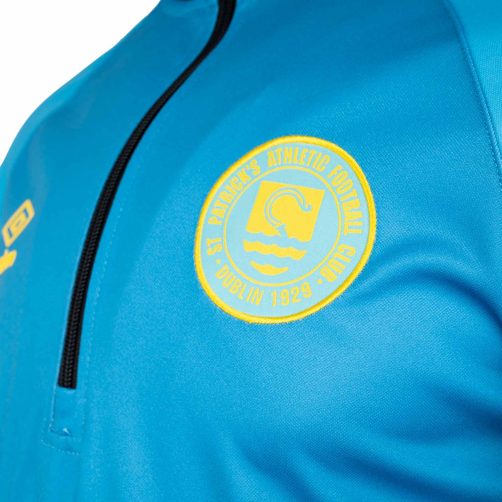 Umbro St Patricks Athletic Football Club 2025 Kids Half-Zip Fleece - Image 3