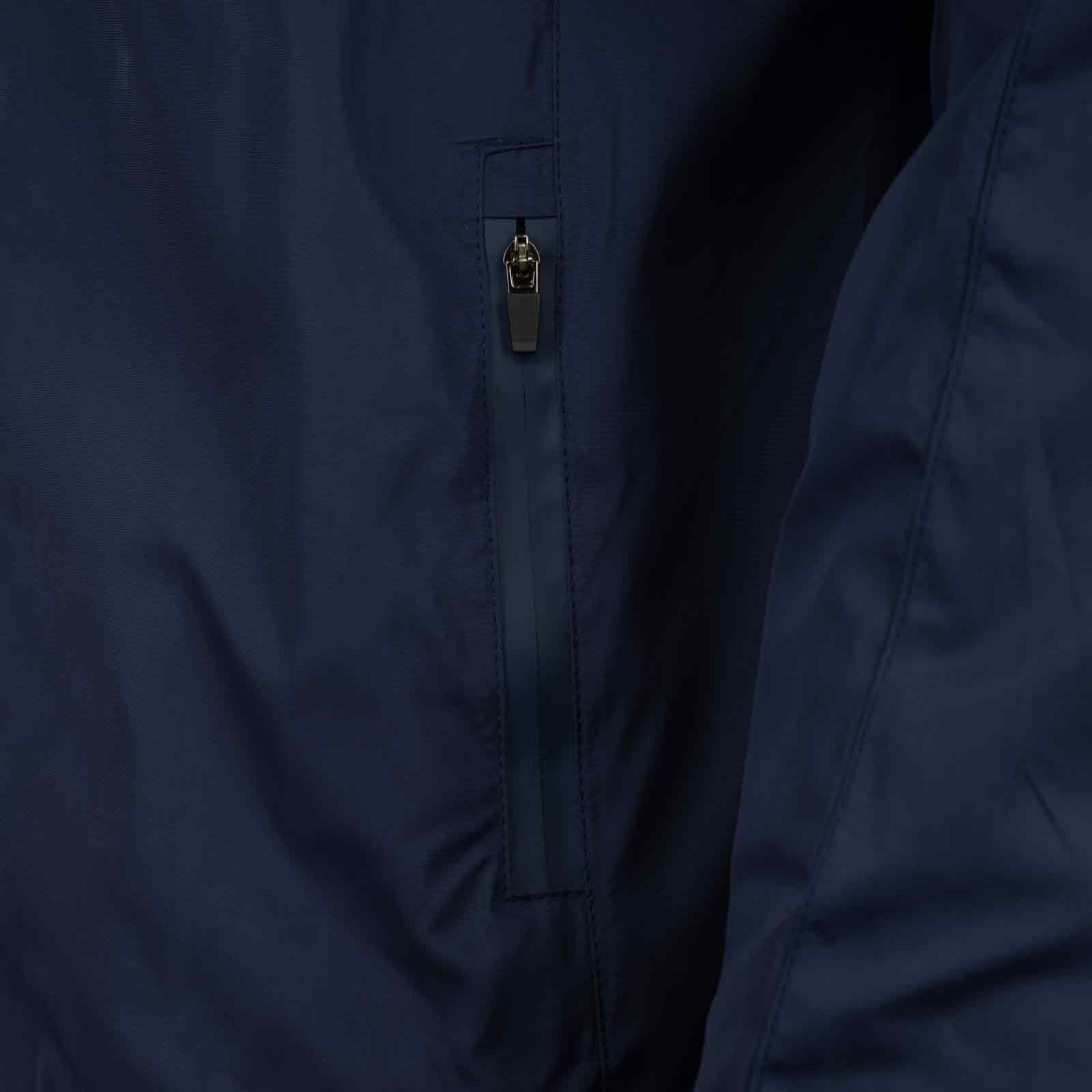 Umbro St Patricks Athletic Football Club 2026 Adults Shower Jacket - Image 4